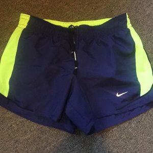 Running shorts